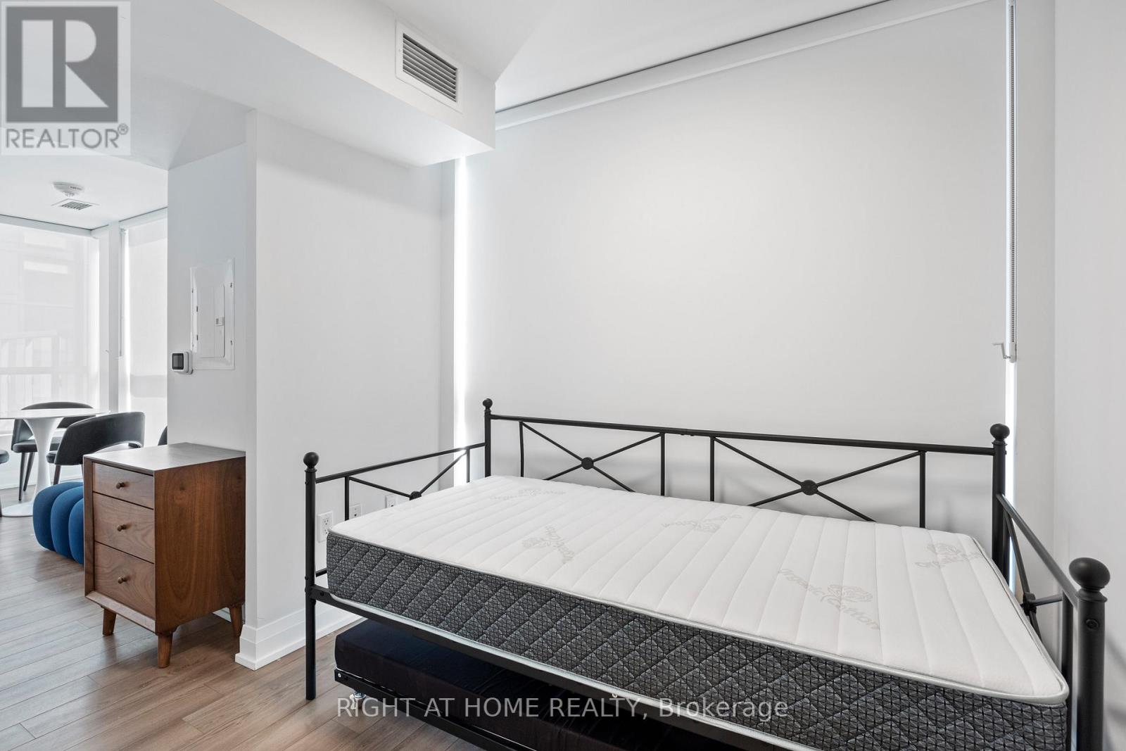 305 - 77 Mutual Street, Toronto (Church-Yonge Corridor), Ontario  M5B 0B9 - Photo 21 - C12911350