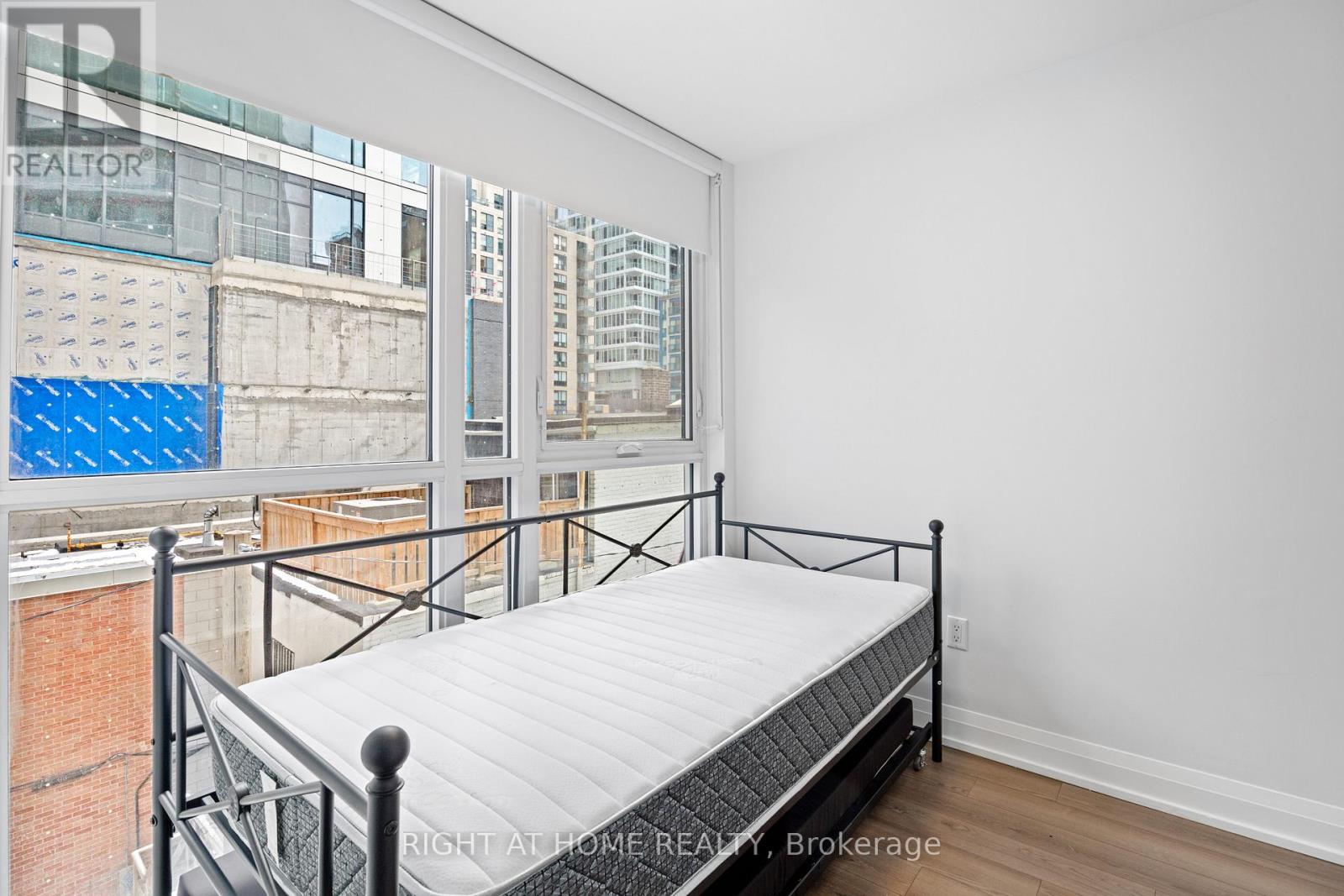 305 - 77 Mutual Street, Toronto (Church-Yonge Corridor), Ontario  M5B 0B9 - Photo 22 - C12911350