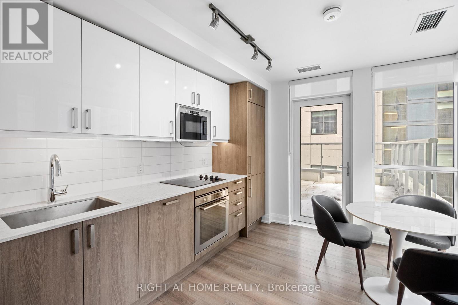 305 - 77 Mutual Street, Toronto (Church-Yonge Corridor), Ontario  M5B 0B9 - Photo 7 - C12911350