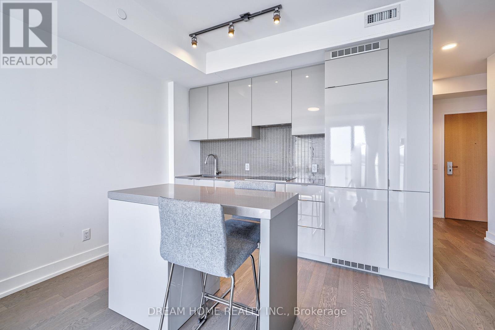 4509 - 7 Grenville Street, Toronto (Bay Street Corridor), Ontario  M4Y 0E9 - Photo 14 - C12911354