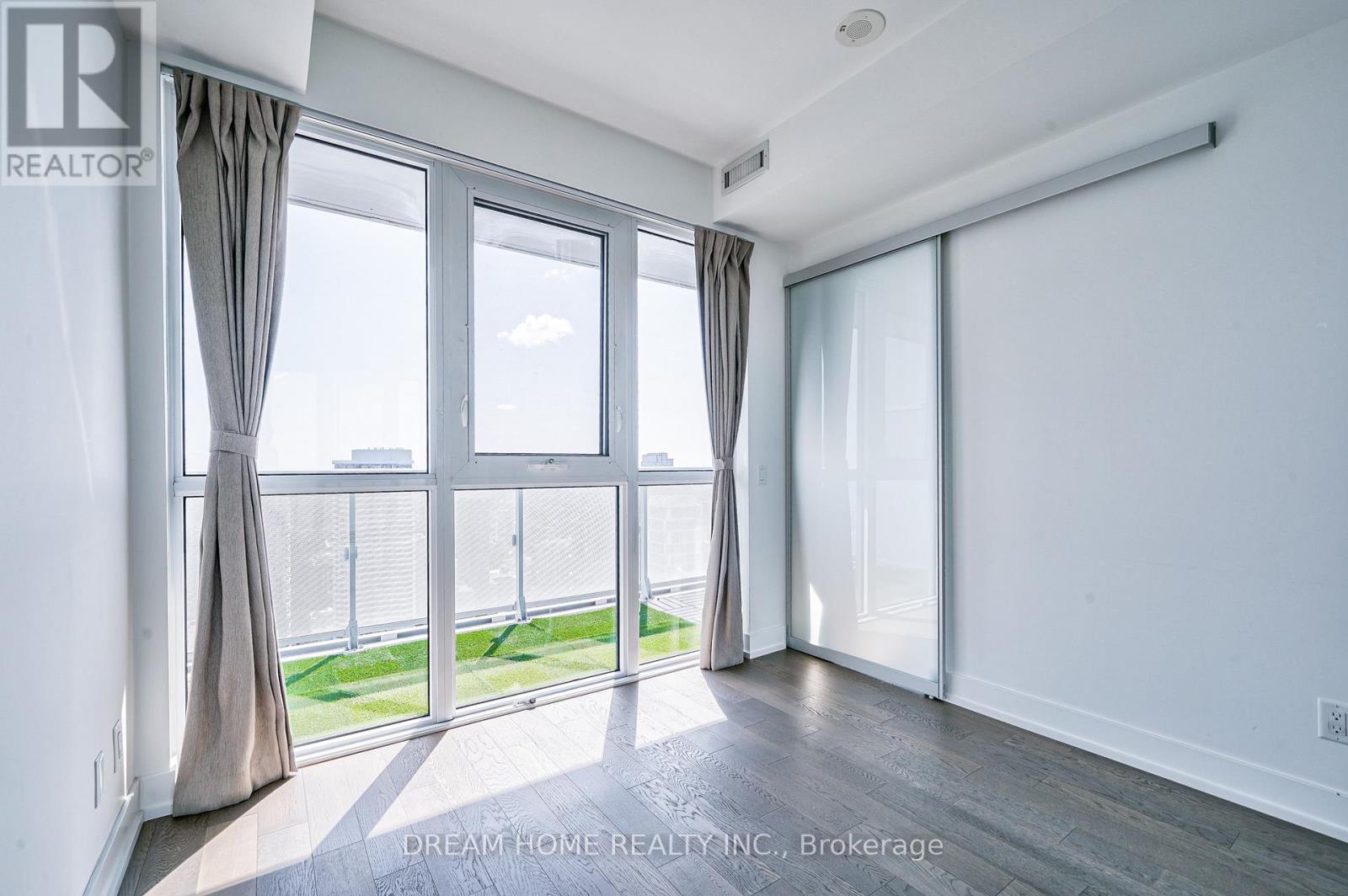 4509 - 7 Grenville Street, Toronto (Bay Street Corridor), Ontario  M4Y 0E9 - Photo 24 - C12911354