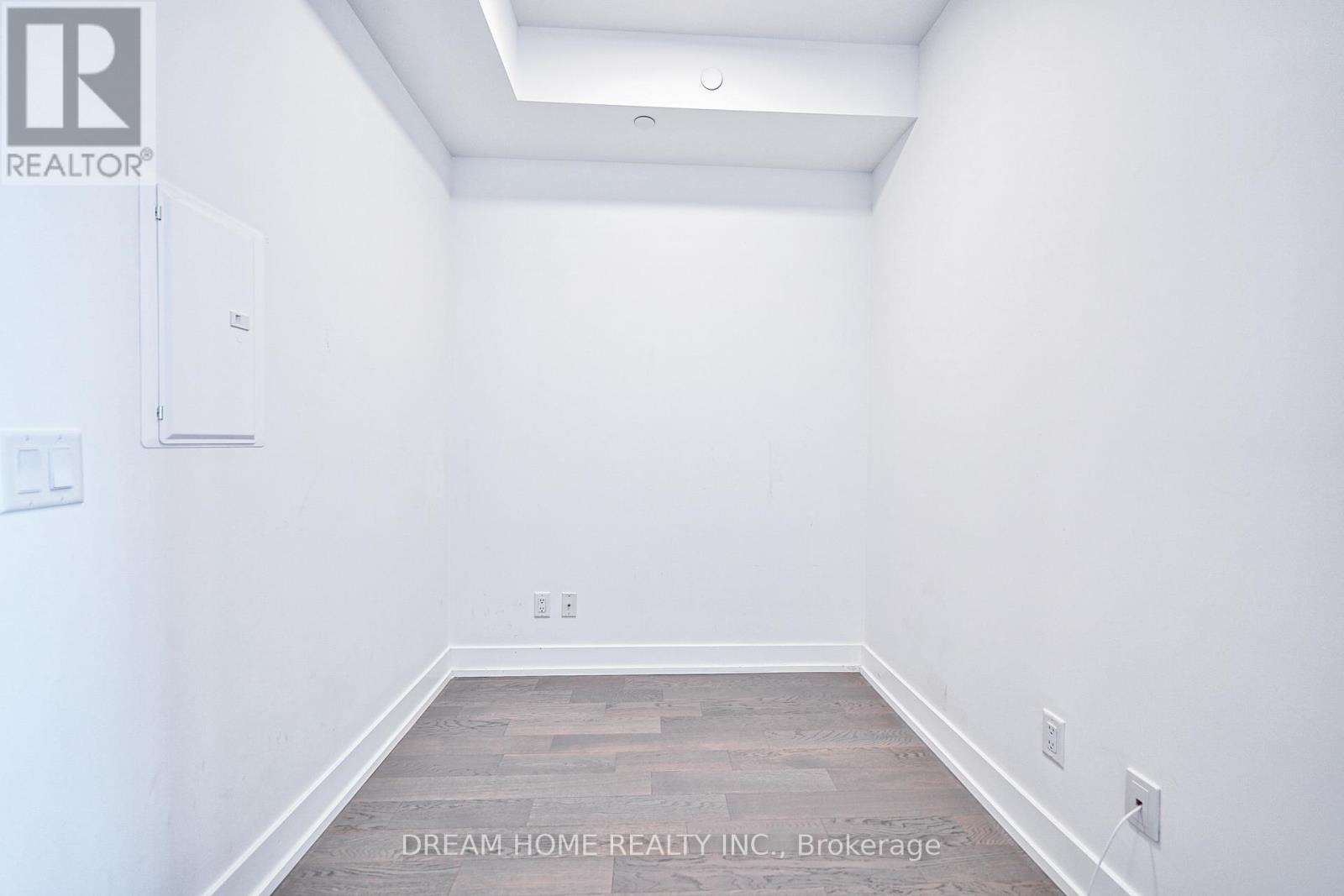 4509 - 7 Grenville Street, Toronto (Bay Street Corridor), Ontario  M4Y 0E9 - Photo 9 - C12911354