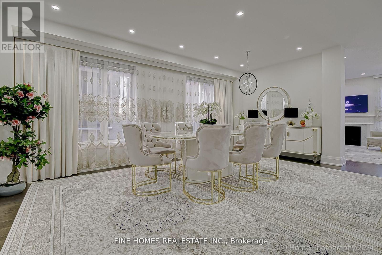 39 Tesla Crescent, East Gwillimbury (Holland Landing), Ontario  L9N 0T3 - Photo 5 - N12911236