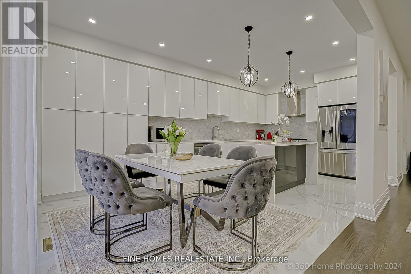 39 Tesla Crescent, East Gwillimbury (Holland Landing), Ontario  L9N 0T3 - Photo 9 - N12911236