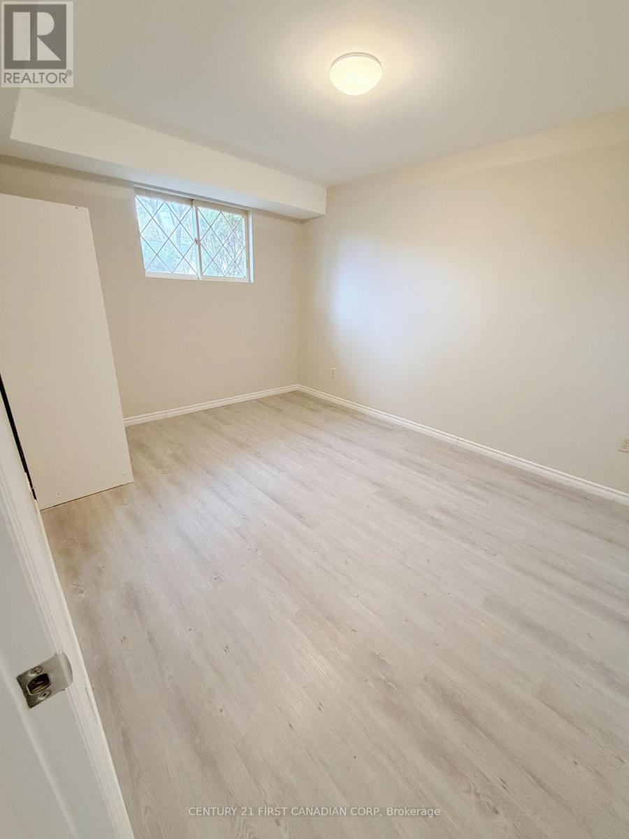 Lower Level - 711 Algoma Avenue, London North, Ontario  N5X 1W4 - Photo 7 - X12891276