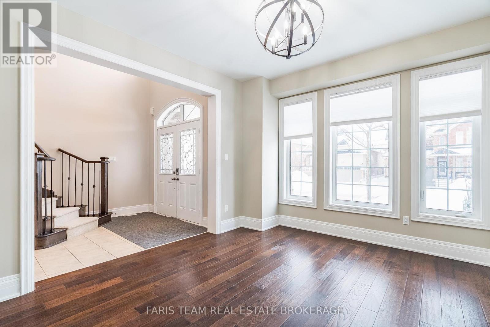 27 Marks Road, Springwater, Ontario  L9X 0S5 - Photo 18 - S12911304