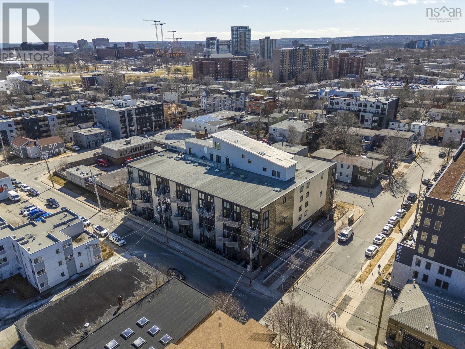 308 5662 Roberts Street, Halifax Peninsula, Nova Scotia  B3K 0E3 - Photo 2 - 202605216