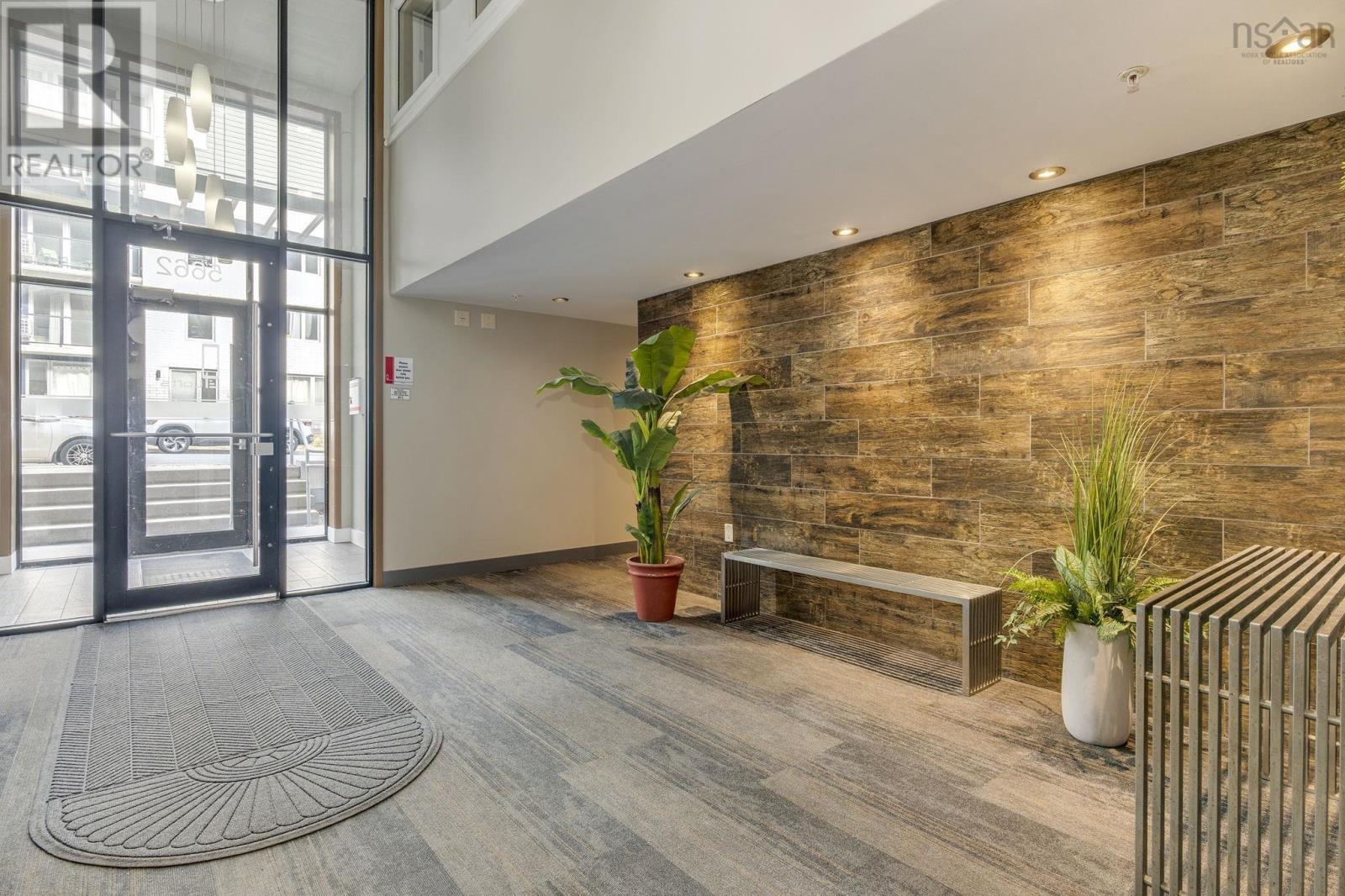 308 5662 Roberts Street, Halifax Peninsula, Nova Scotia  B3K 0E3 - Photo 4 - 202605216