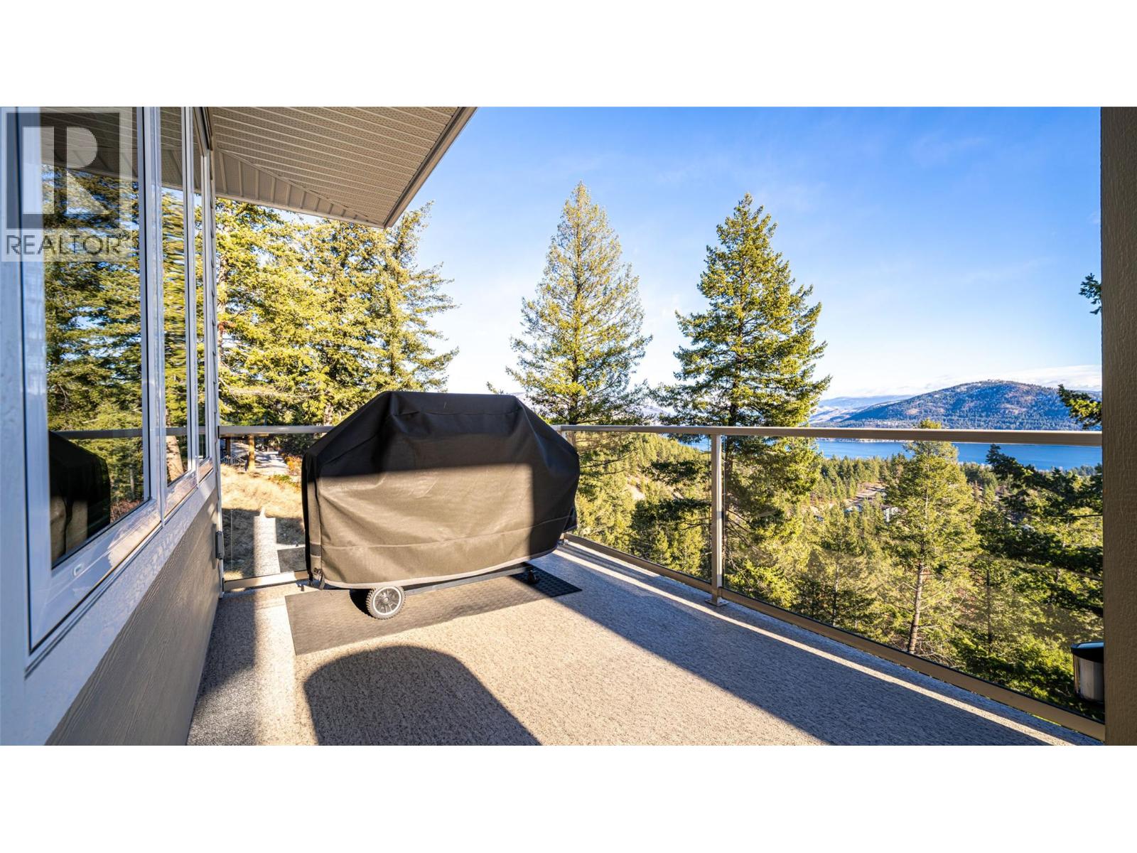 132 Crown Crescent, Vernon, British Columbia  V1H 2C3 - Photo 30 - 10372473