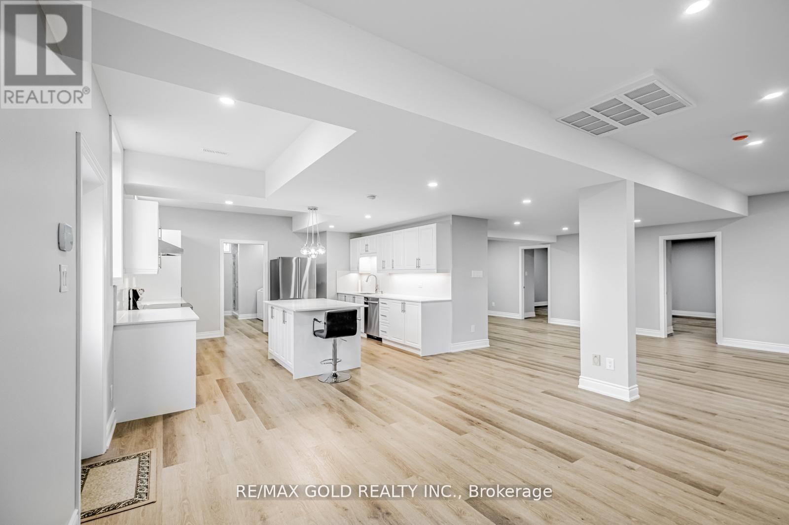 45 Humber Trail, Caledon, Ontario  L7E 0B2 - Photo 32 - W12911254