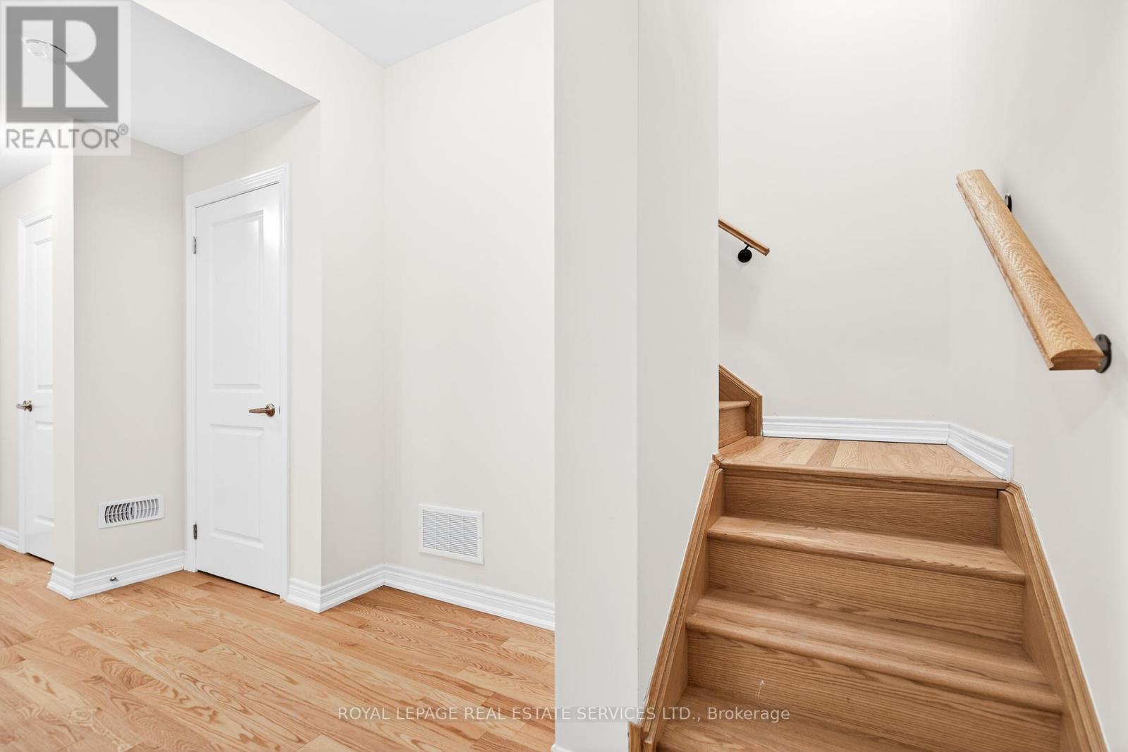 Unit 2 - 3207 Sixth Line, Oakville, Ontario  L6H 0V8 - Photo 20 - W12911258