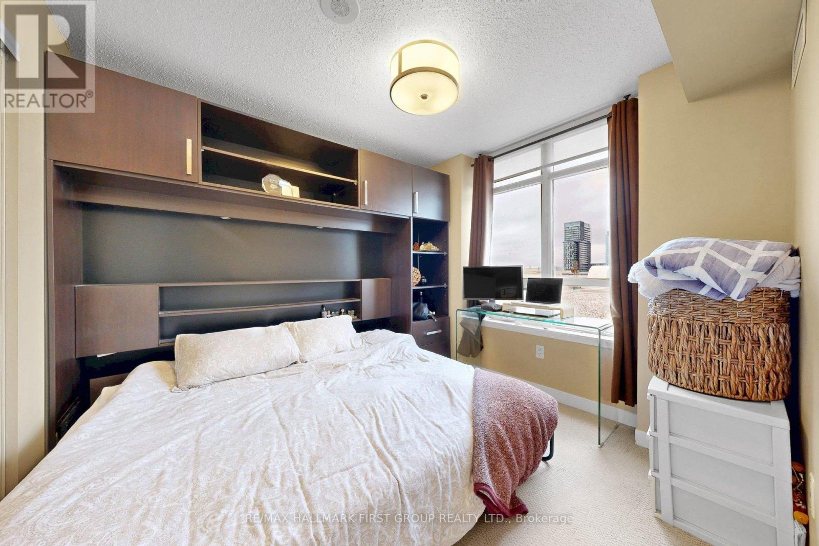 918 - 812 Lansdowne Avenue, Toronto (Dovercourt-Wallace Emerson-Junction), Ontario  M6H 4K3 - Photo 21 - W12911262