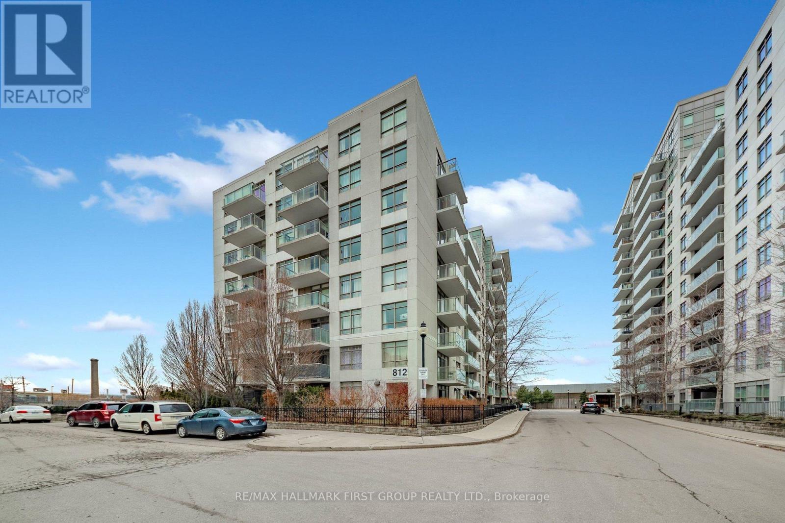 918 - 812 Lansdowne Avenue, Toronto (Dovercourt-Wallace Emerson-Junction), Ontario  M6H 4K3 - Photo 3 - W12911262