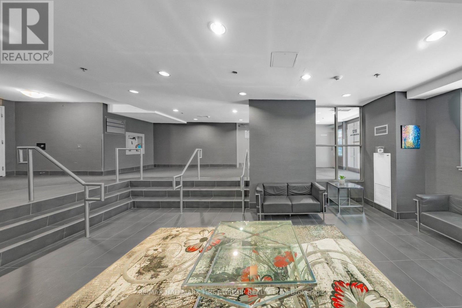 918 - 812 Lansdowne Avenue, Toronto (Dovercourt-Wallace Emerson-Junction), Ontario  M6H 4K3 - Photo 32 - W12911262