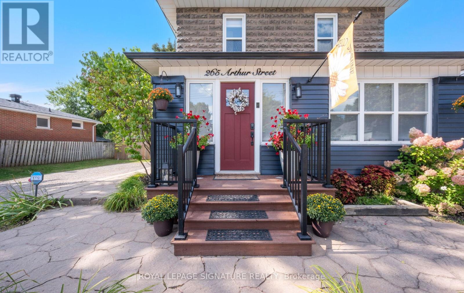 265 Arthur Street, Halton Hills, Ontario  L7J 1M2 - Photo 2 - W12911264