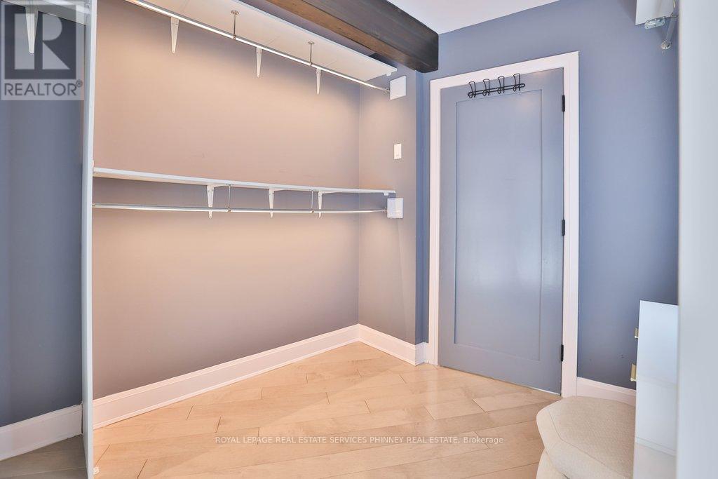 1352 Nocturne Court, Mississauga, Ontario  L5H 2L8 - Photo 14 - W12911338