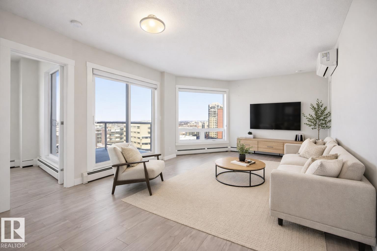 #1206 10410 102 Av Nw, Edmonton, Alberta  T5J 0E9 - Photo 3 - E4478719