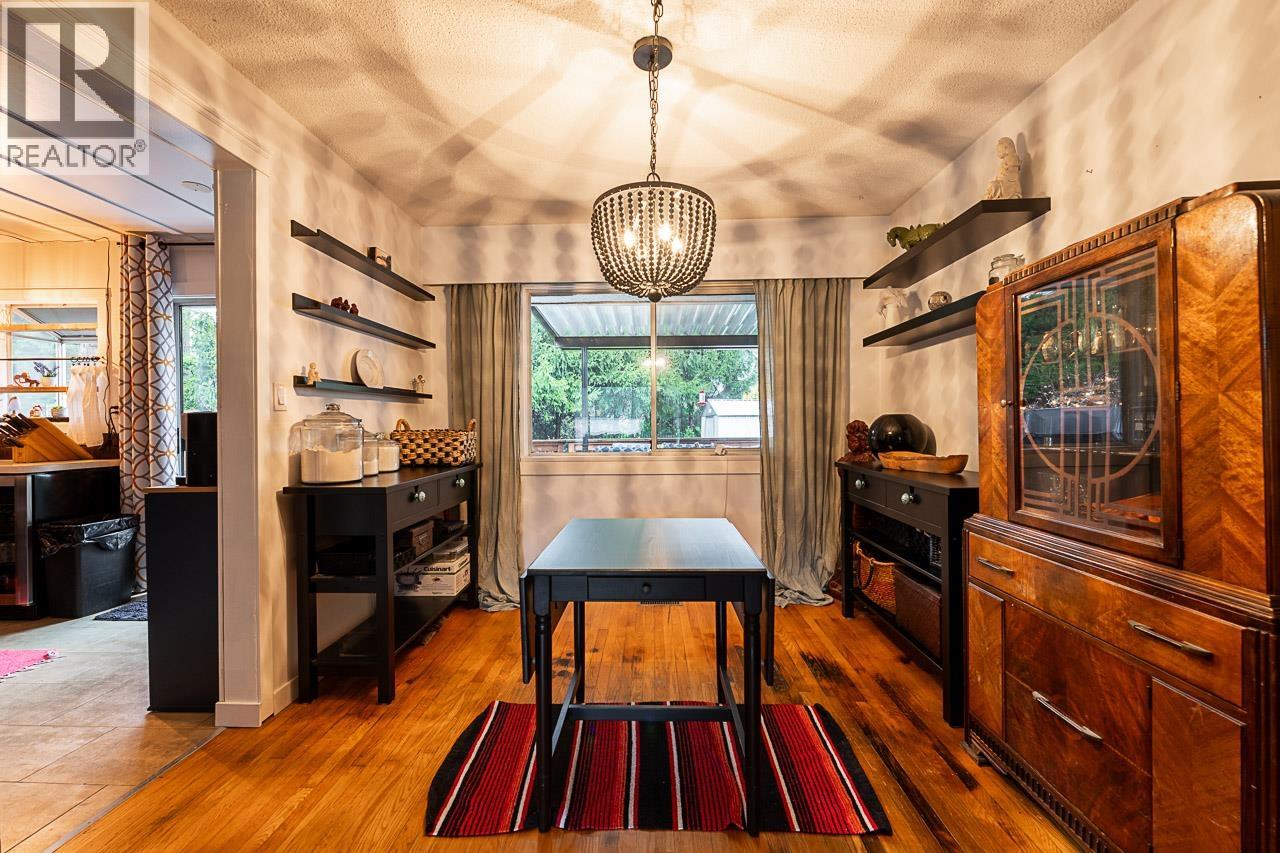 635 Midvale Street, Coquitlam, British Columbia  V3J 6M1 - Photo 1 - R3102167