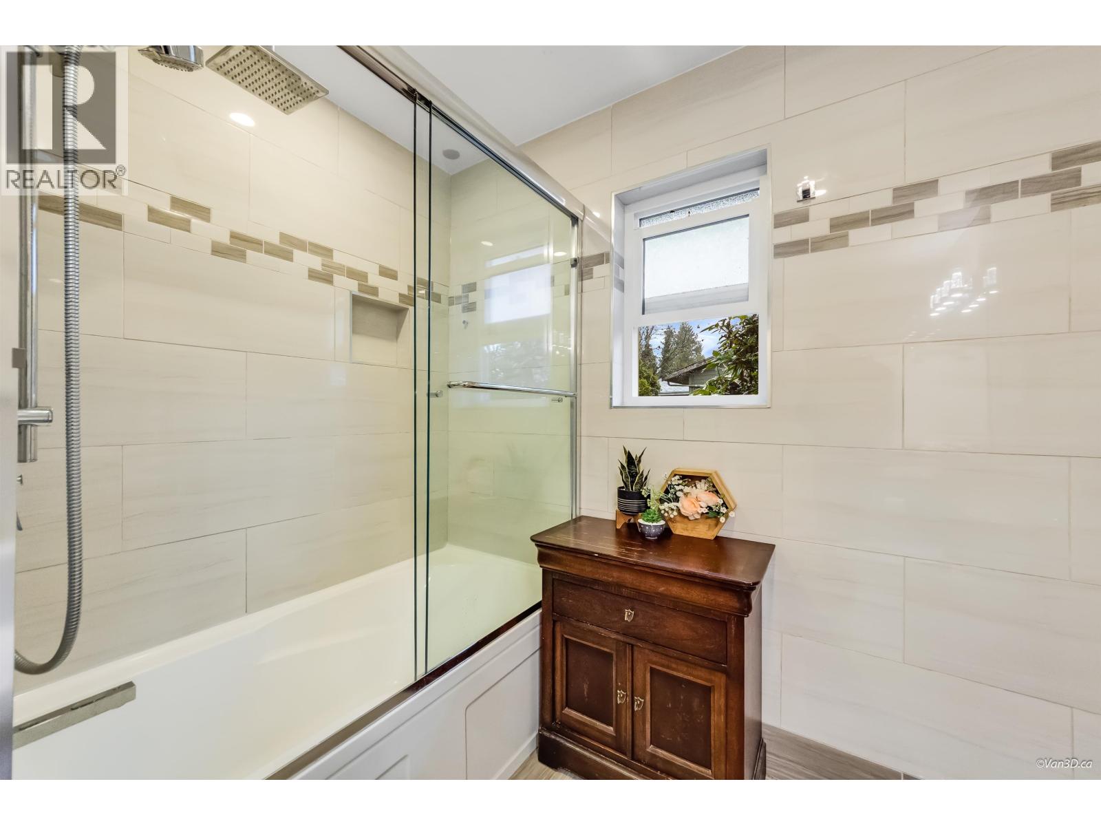 20461 Deniza Avenue, Maple Ridge, British Columbia  V2X 8T7 - Photo 21 - R3102194