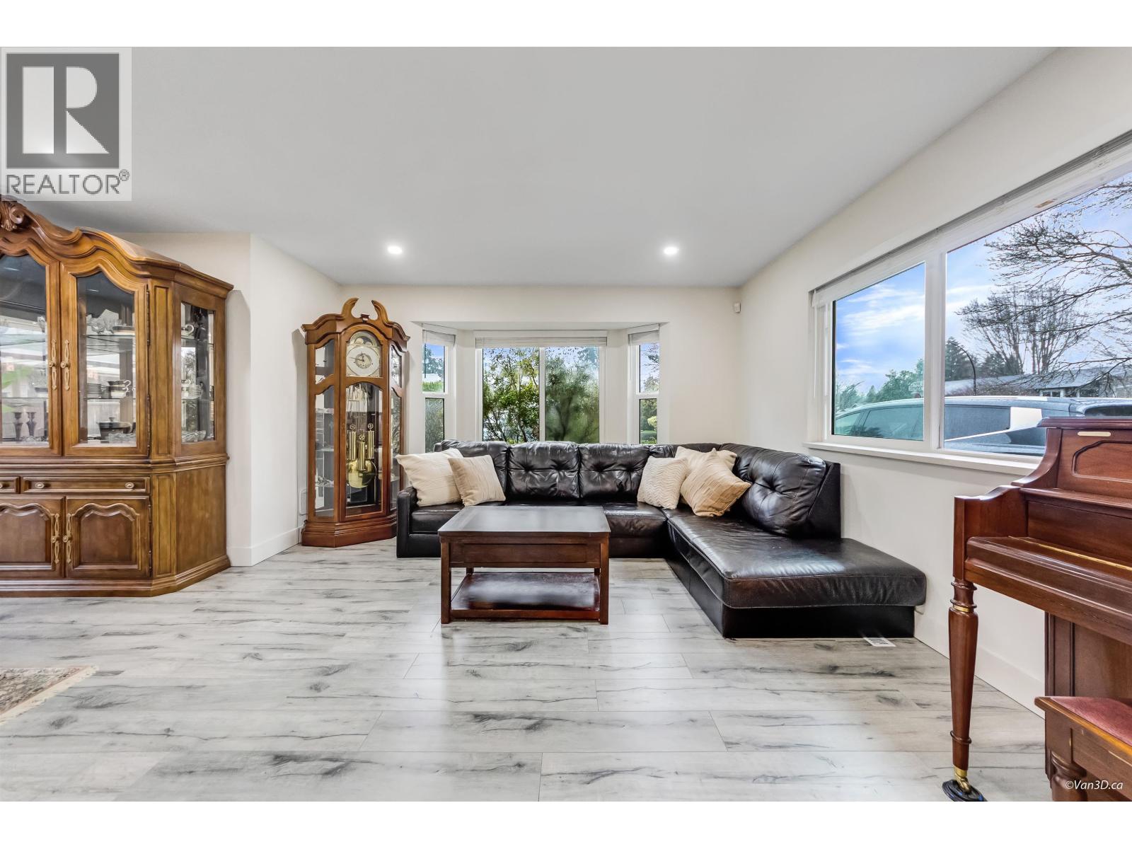 20461 Deniza Avenue, Maple Ridge, British Columbia  V2X 8T7 - Photo 12 - R3102194