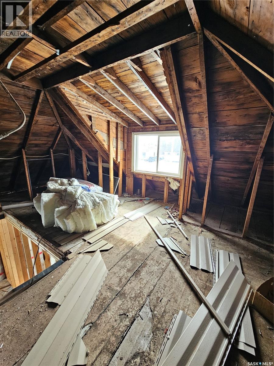 1038 Veterans Avenue, Esterhazy, Saskatchewan  S0A 0X0 - Photo 26 - SK031093