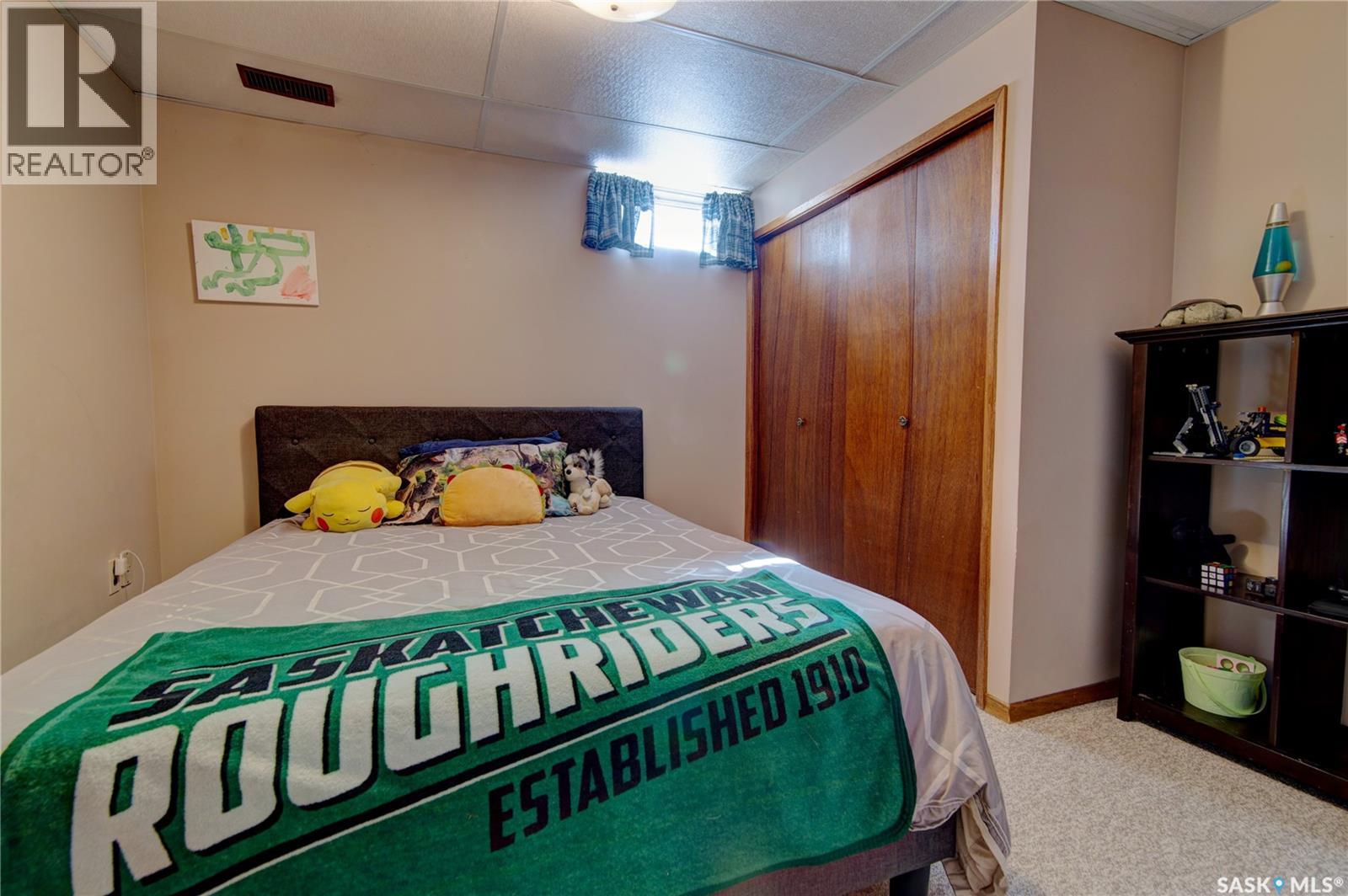 31 Crossley Bay, Regina, Saskatchewan  S4R 7C2 - Photo 31 - SK031087