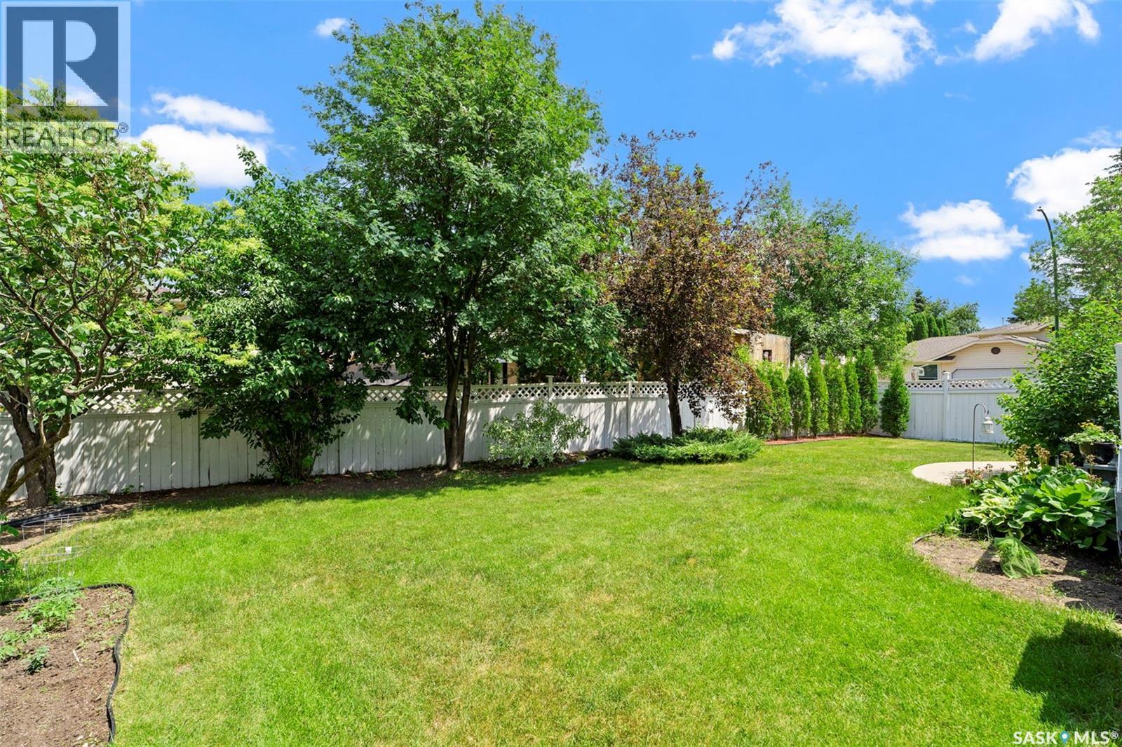 438 Cowley Place, Saskatoon, Saskatchewan  S7N 3X3 - Photo 29 - SK031079