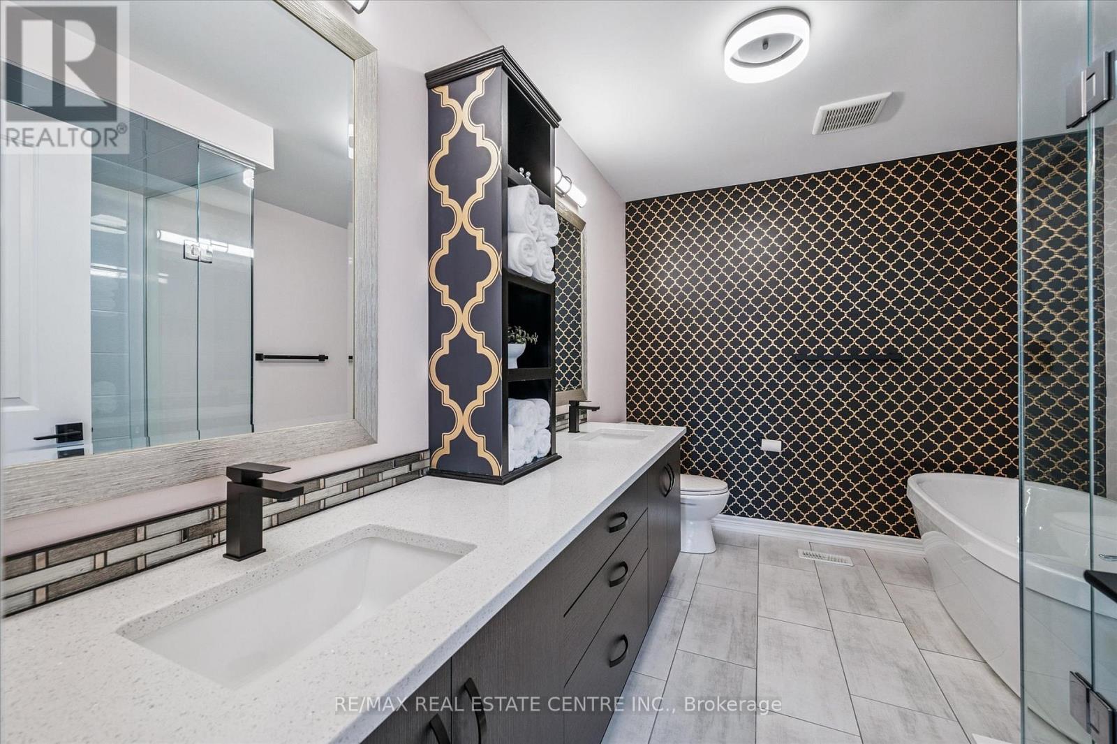 42 Stonehill Avenue, Kitchener, Ontario  N2R 0N8 - Photo 23 - X12911288