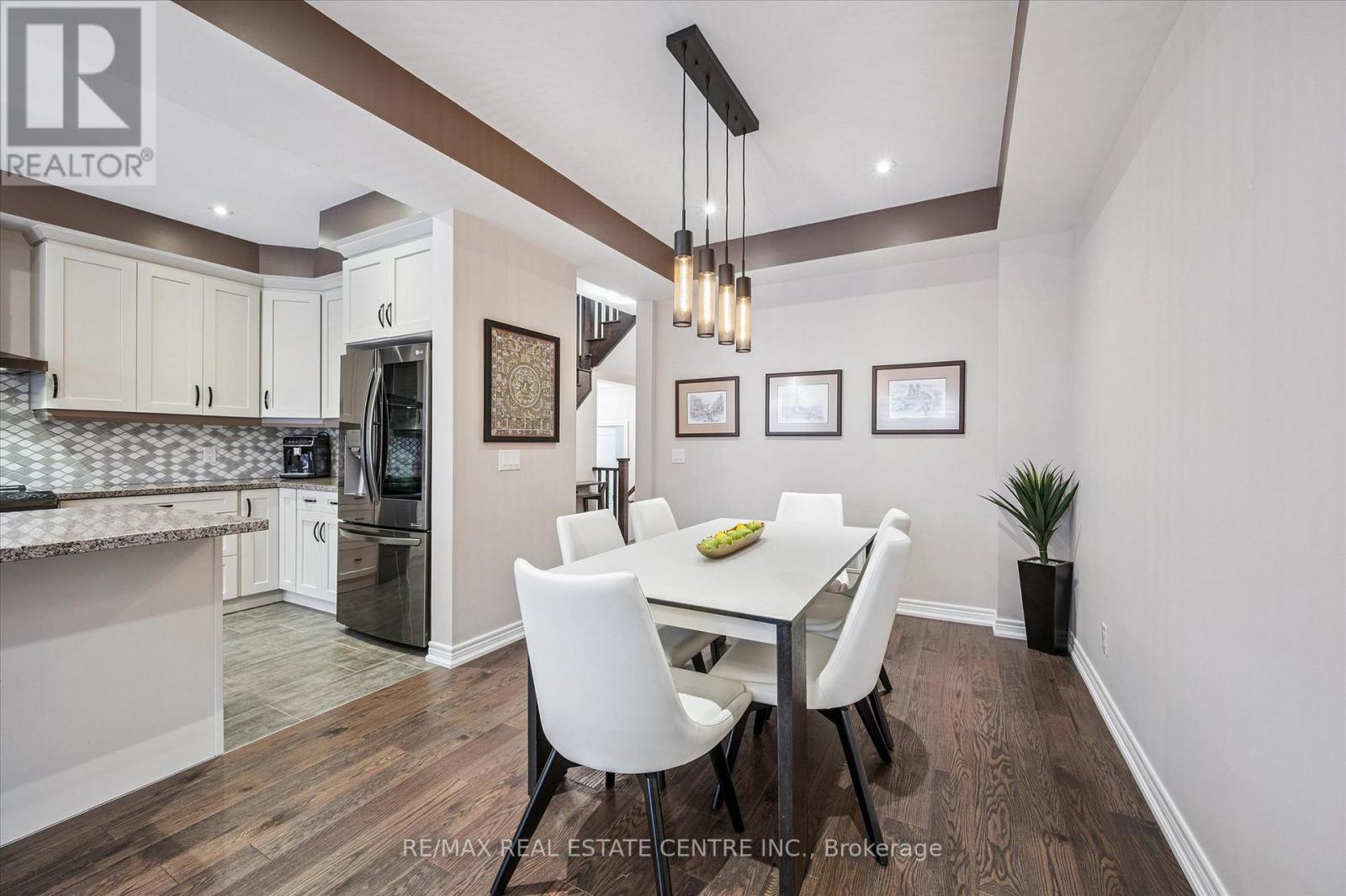 42 Stonehill Avenue, Kitchener, Ontario  N2R 0N8 - Photo 9 - X12911288