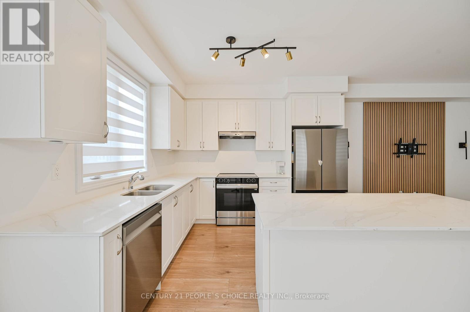 107 Molozzi Street, Erin, Ontario  N0B 1T0 - Photo 16 - X12911332