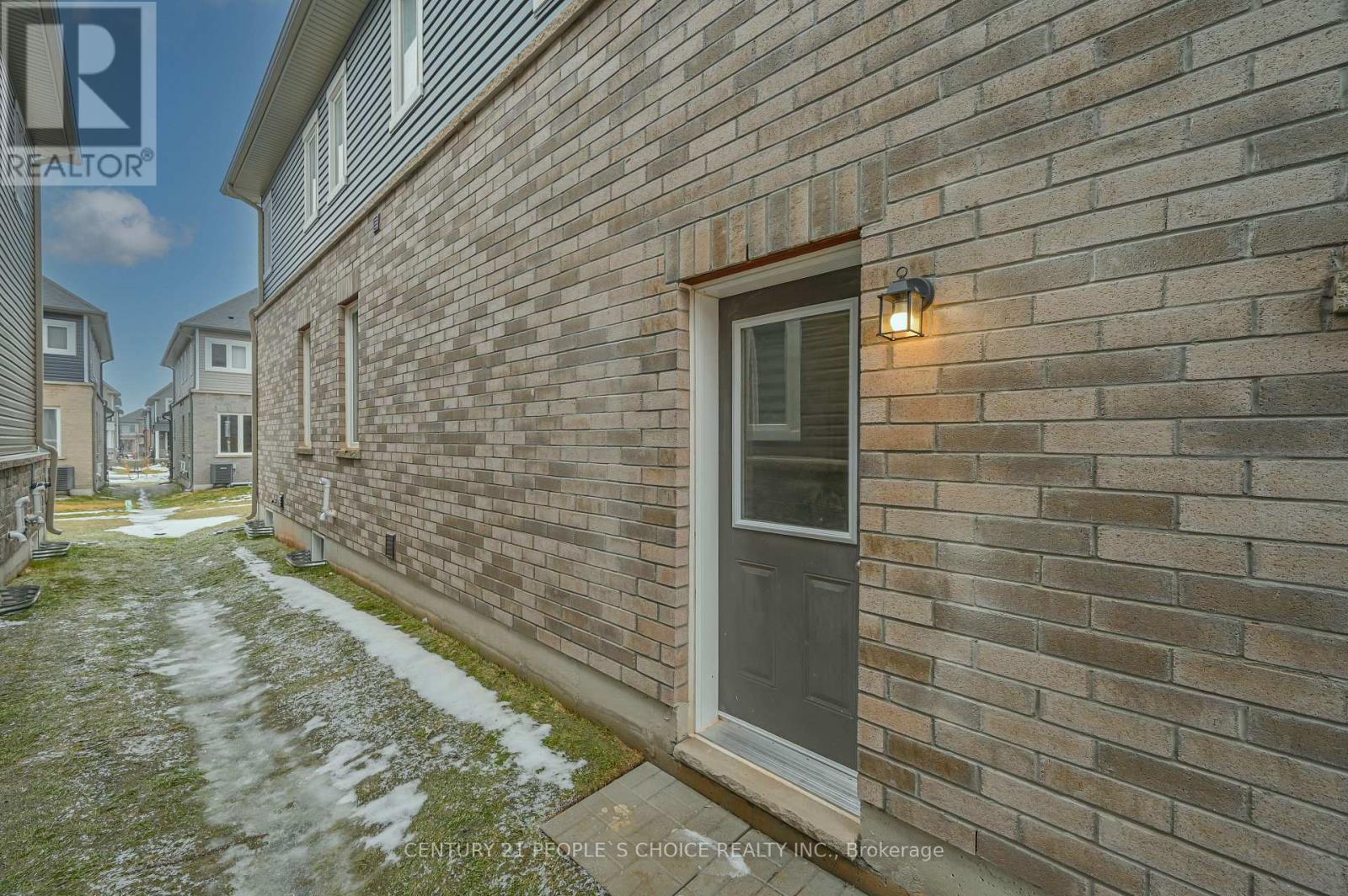 107 Molozzi Street, Erin, Ontario  N0B 1T0 - Photo 41 - X12911332