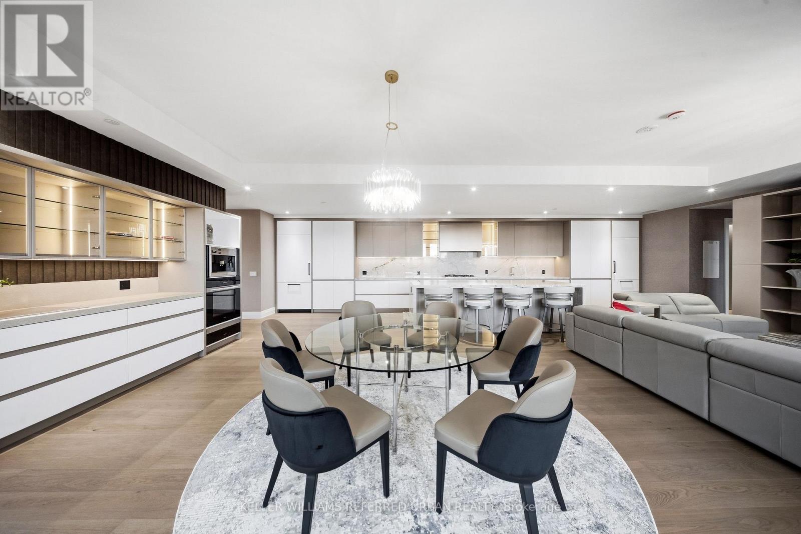 607 - 2 Forest Hill Road, Toronto, Ontario  M4V 0B7 - Photo 8 - C12745404