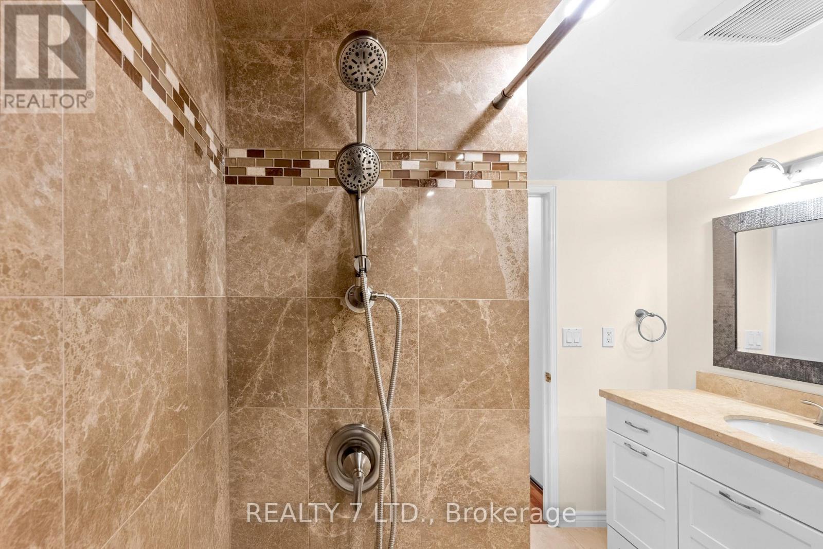 412 - 1270 Maple Crossing Boulevard, Burlington, Ontario  L7S 2J9 - Photo 28 - W12909004