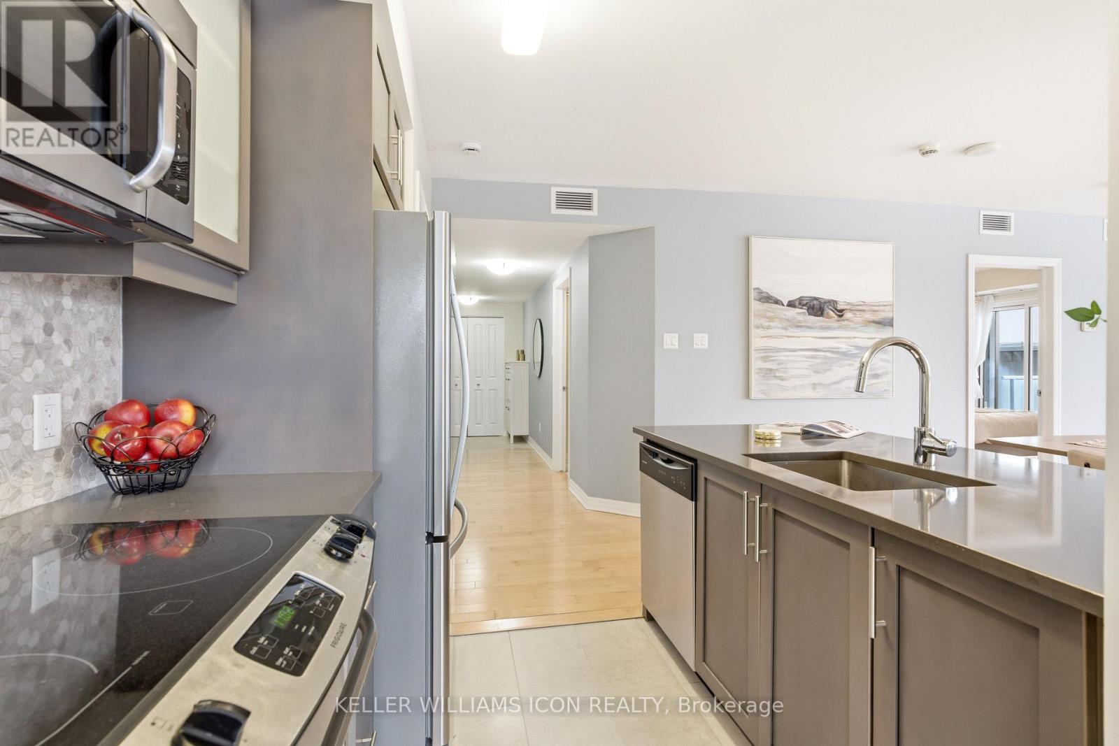 1301 - 195 Besserer Street, Ottawa, Ontario  K1N 0B6 - Photo 16 - X12911328