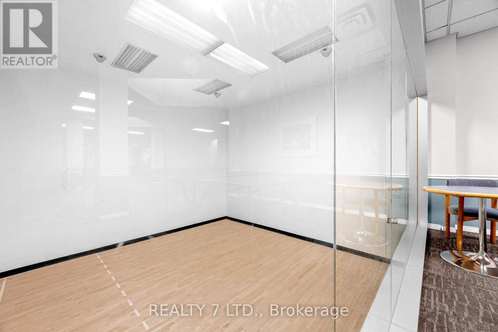 412 - 1270 Maple Crossing Boulevard, Burlington, Ontario  L7S 2J9 - Photo 38 - W12909004