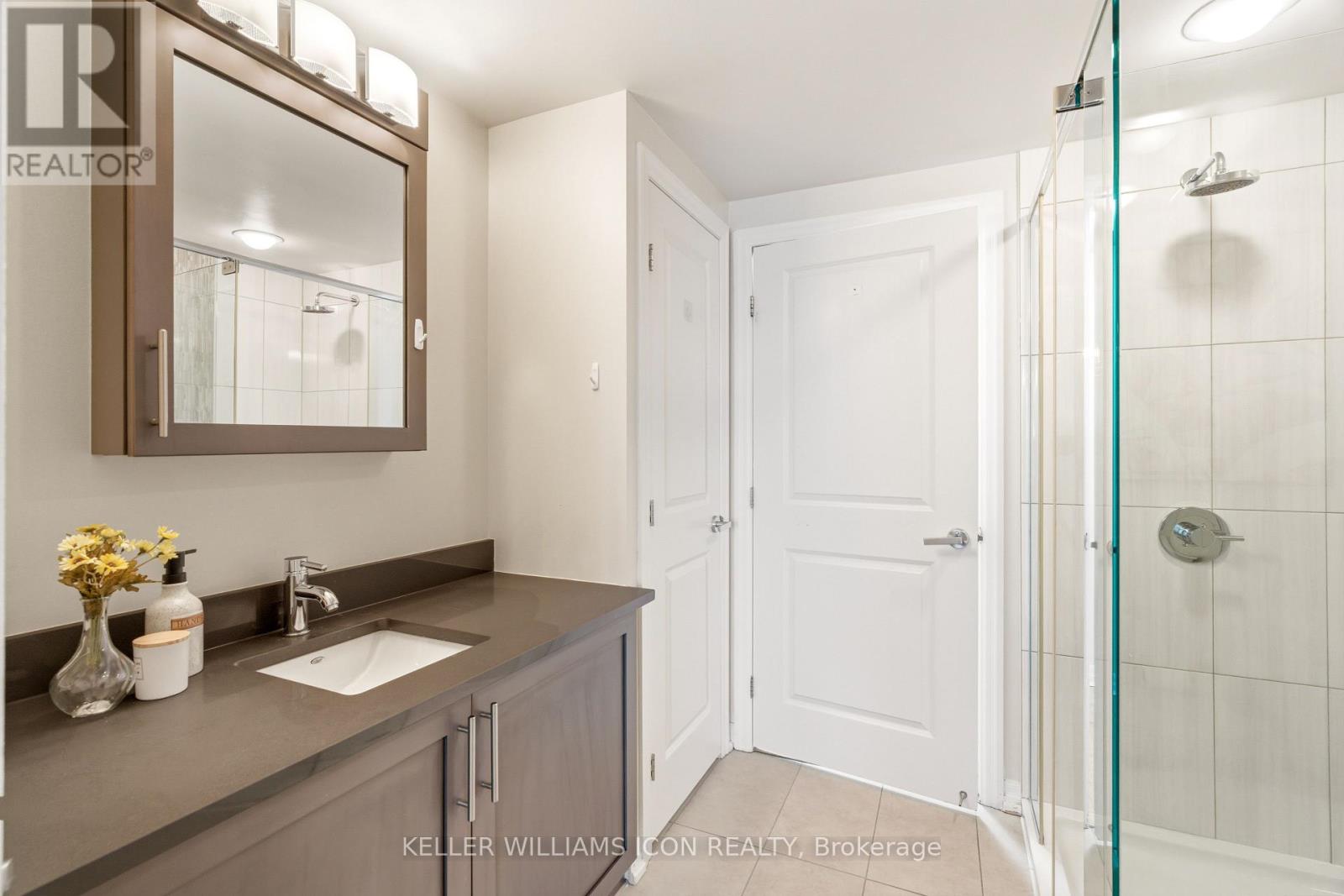 1301 - 195 Besserer Street, Ottawa, Ontario  K1N 0B6 - Photo 32 - X12911328