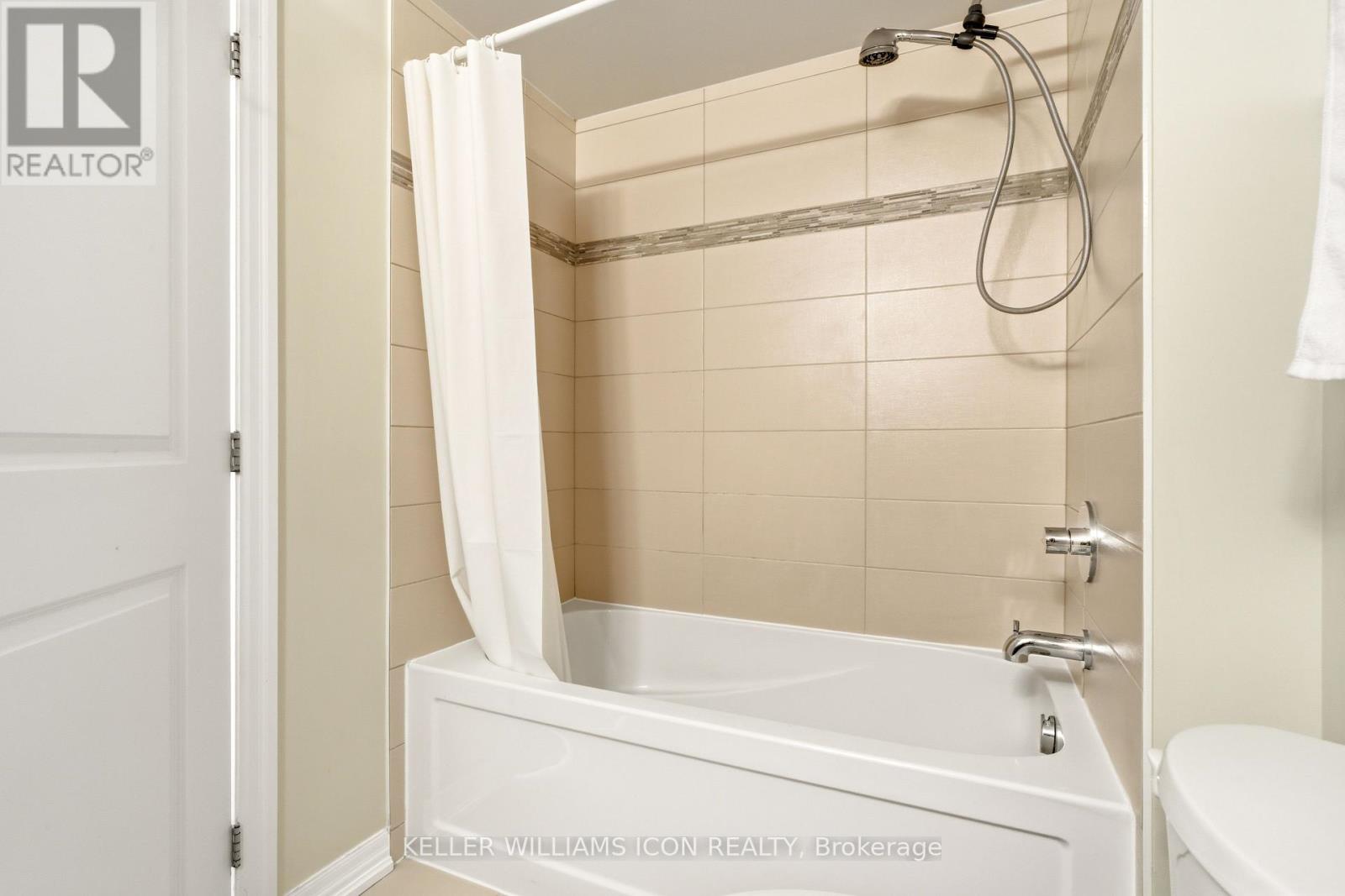 1301 - 195 Besserer Street, Ottawa, Ontario  K1N 0B6 - Photo 27 - X12911328