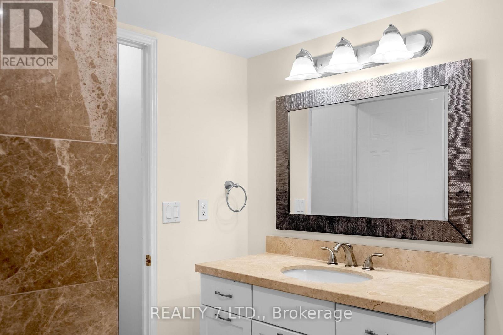 412 - 1270 Maple Crossing Boulevard, Burlington, Ontario  L7S 2J9 - Photo 29 - W12909004