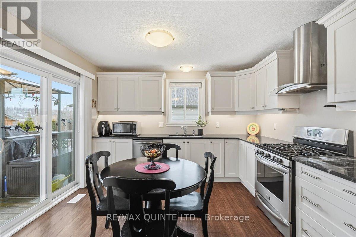 139 Greenhill Lane, Belleville, Ontario  K8N 0C7 - Photo 11 - X12911494