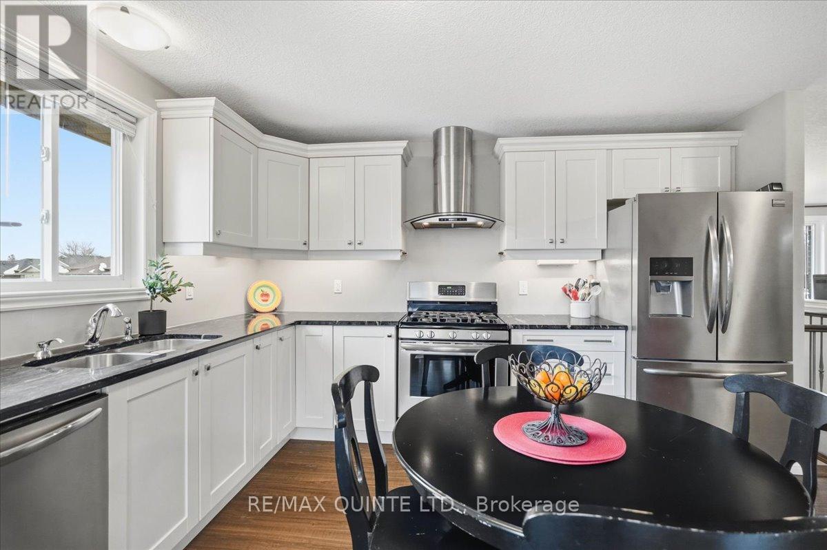 139 Greenhill Lane, Belleville, Ontario  K8N 0C7 - Photo 12 - X12911494