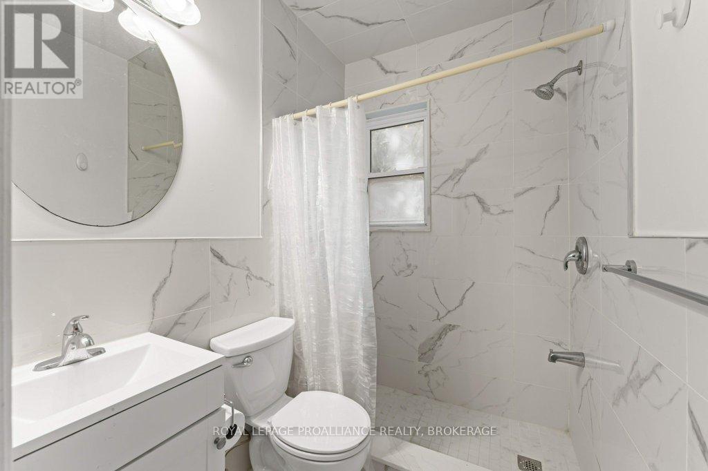 468-470 Victoria Street, Kingston, Ontario  K7L 3Z7 - Photo 19 - X12911604