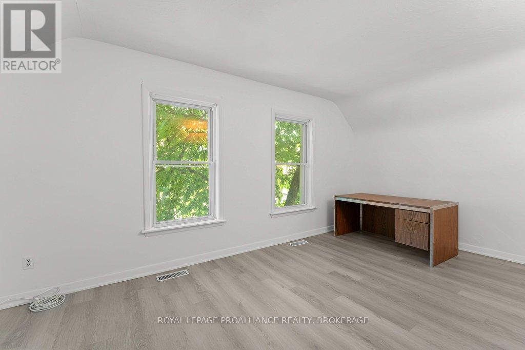 468-470 Victoria Street, Kingston, Ontario  K7L 3Z7 - Photo 27 - X12911604