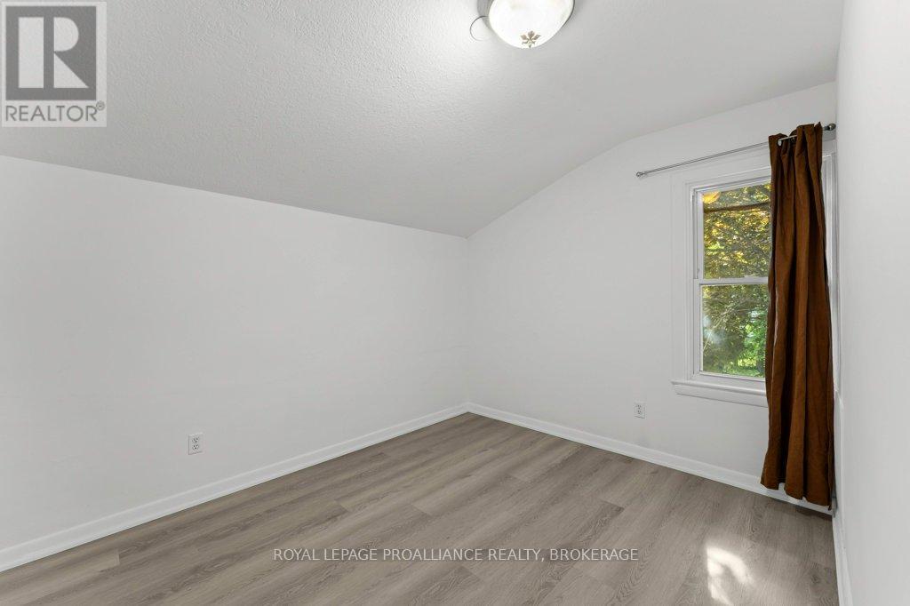 468-470 Victoria Street, Kingston, Ontario  K7L 3Z7 - Photo 36 - X12911604