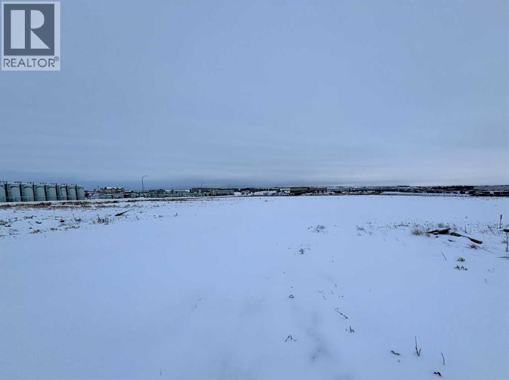 10201 79 Avenue, Rural Grande Prairie No. 1, Alberta  T8X 5B2 - Photo 3 - A2285177