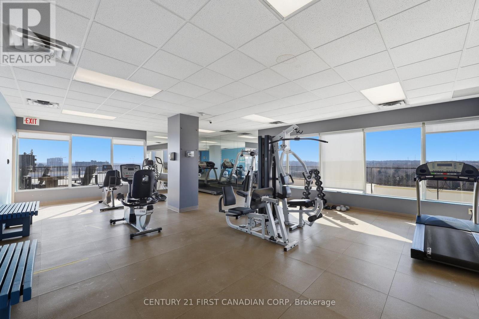 Photo 35 of 40 for 306 - 744 Wonderland Road S