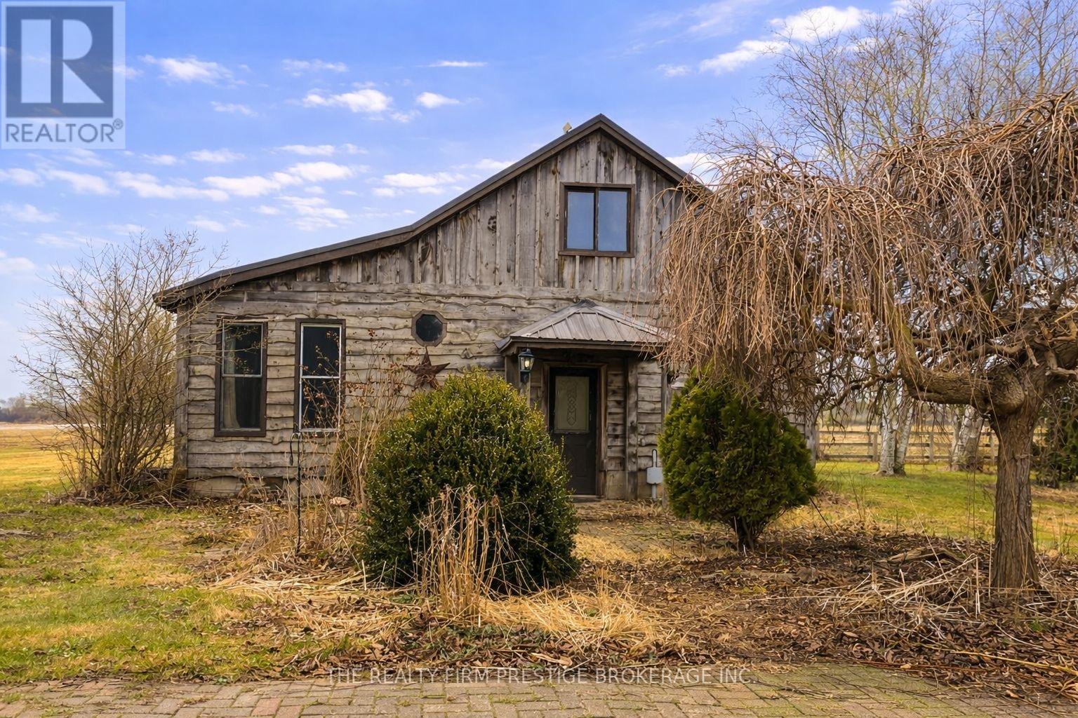 23104 Johnston Line, West Elgin, Ontario  N0L 2C0 - Photo 3 - X12911450