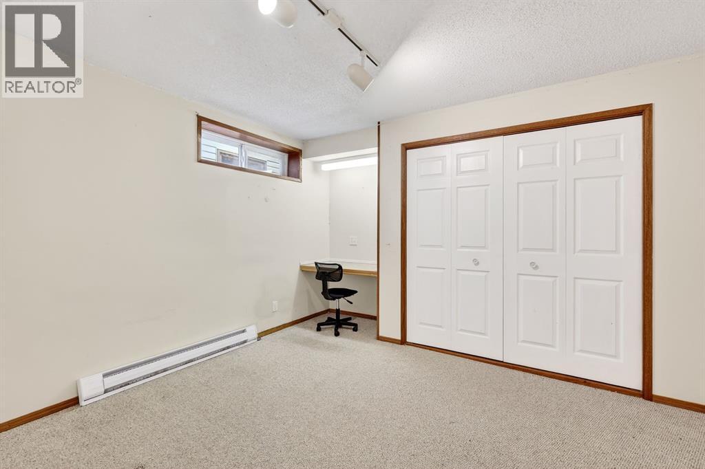 29 Sundown Way Se, Calgary, Alberta  T2X 3B8 - Photo 31 - A2292345