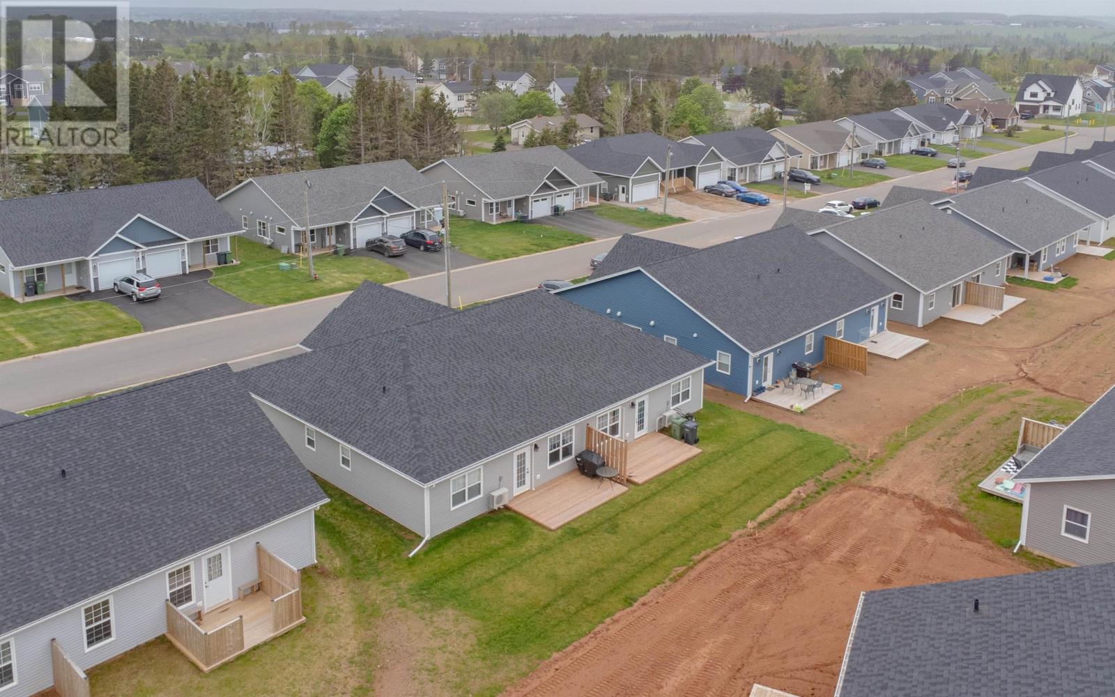 12 Essex Drive, Charlottetown, Prince Edward Island  C1E 3R1 - Photo 4 - 202605246