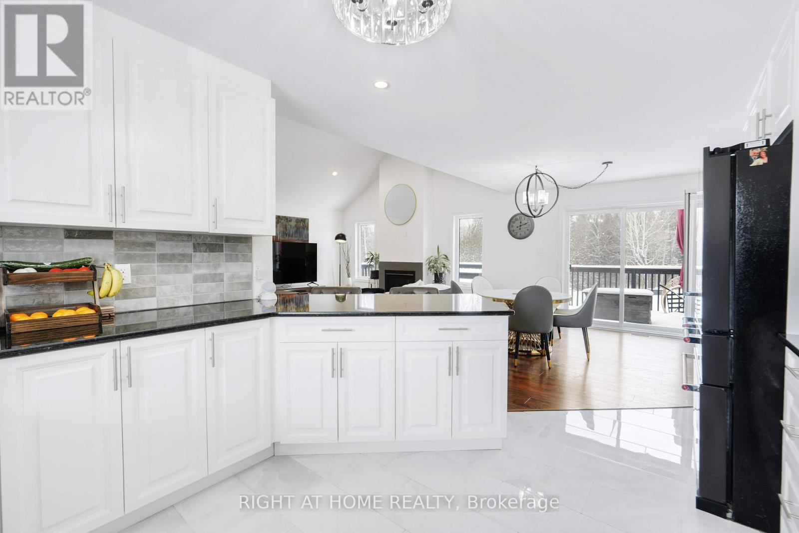 8833 Copeland Road, Ottawa, Ontario  K0A 1B0 - Photo 12 - X12911386