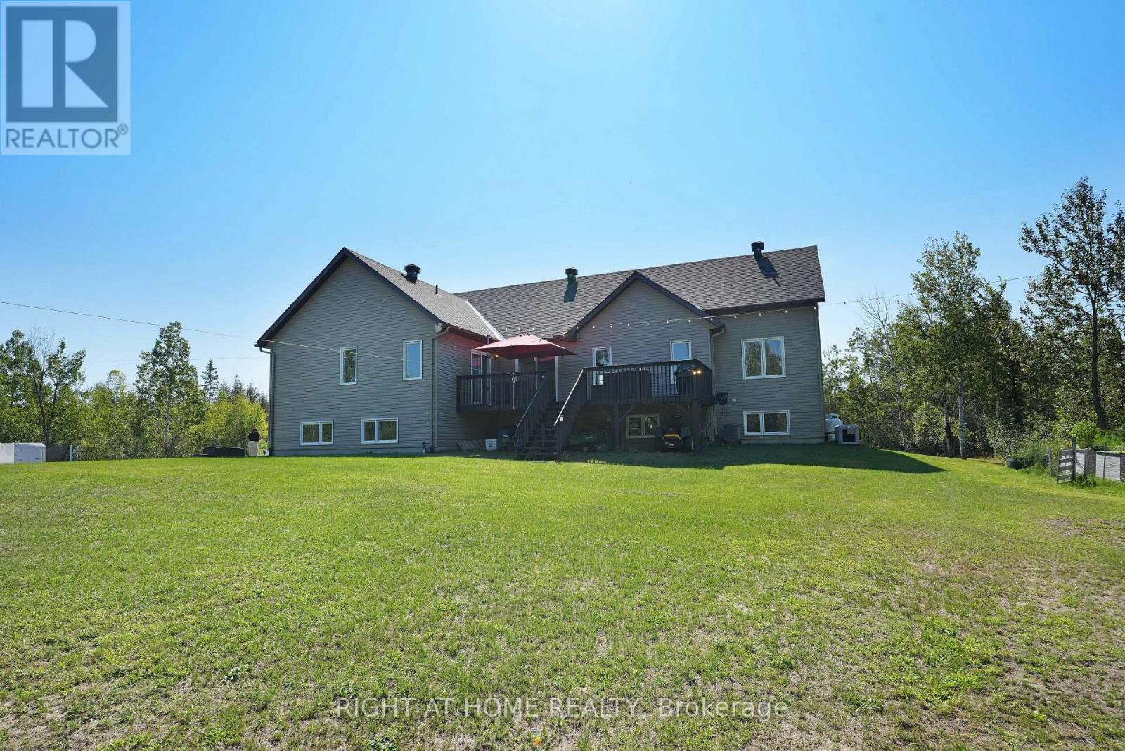 8833 Copeland Road, Ottawa, Ontario  K0A 1B0 - Photo 34 - X12911386